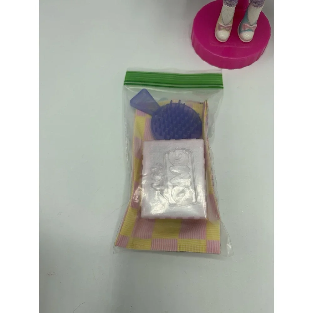 LOL Surprise OMG Doll Candylicious w/ Clothes Accessories MGA Entertainment